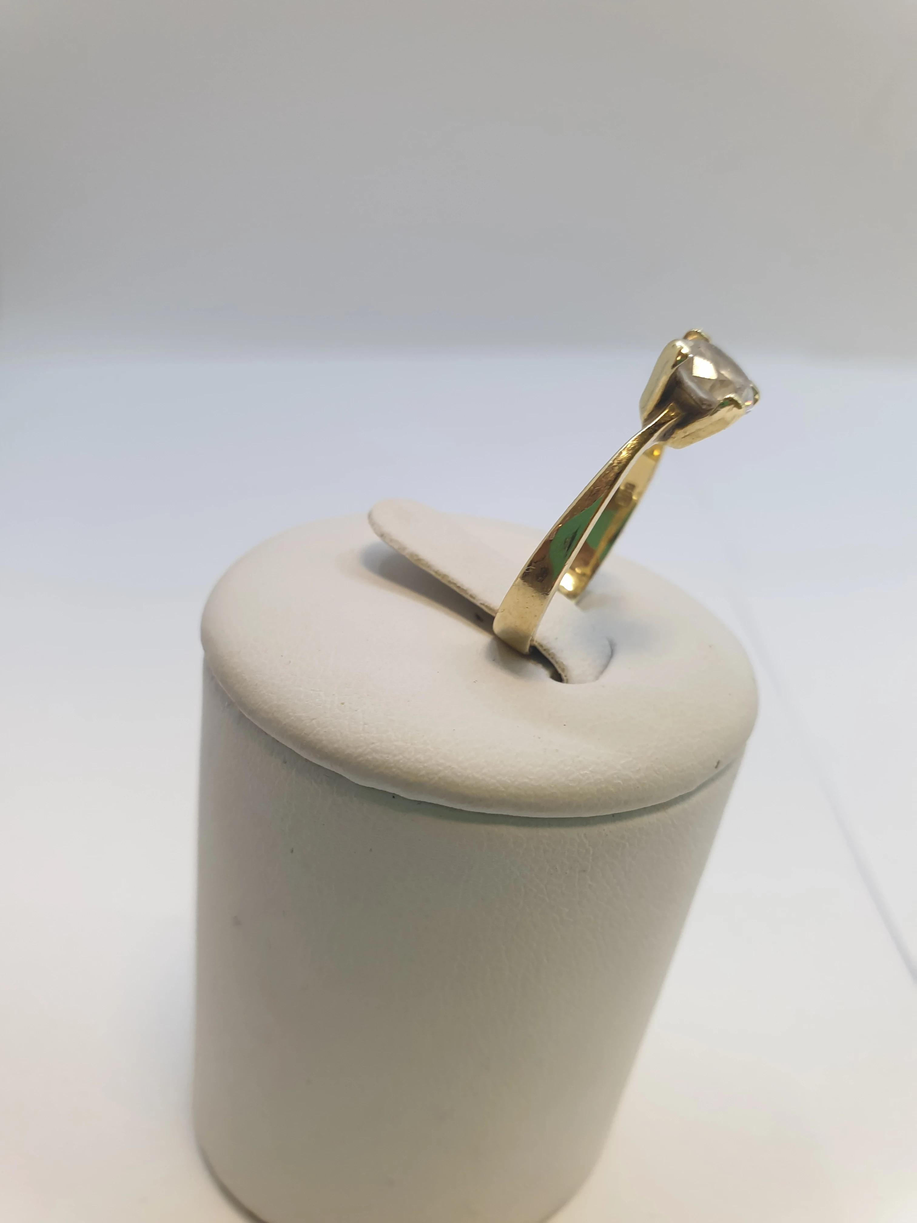 zloty-pierscionek-302g585r15-stan-11323-2