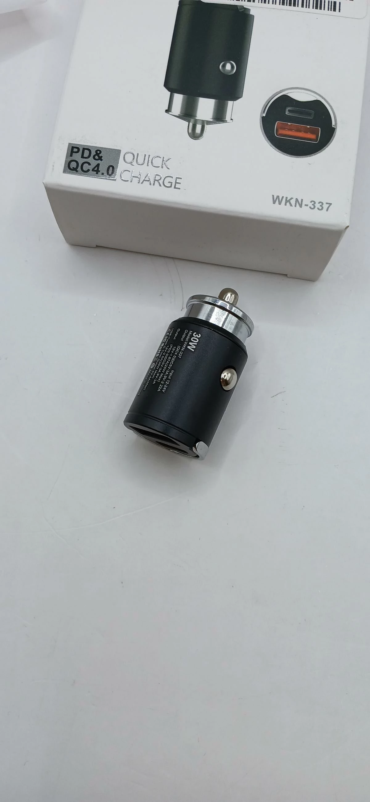 035520-ecobox-ladowarka-samochodowa-30w-czarna-pd30qc40-wkn-337-prad-wyjsciowy-450000