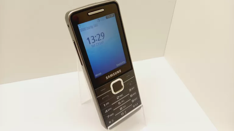 TELEFON SAMSUNG GT-S5610  ZOBACZ