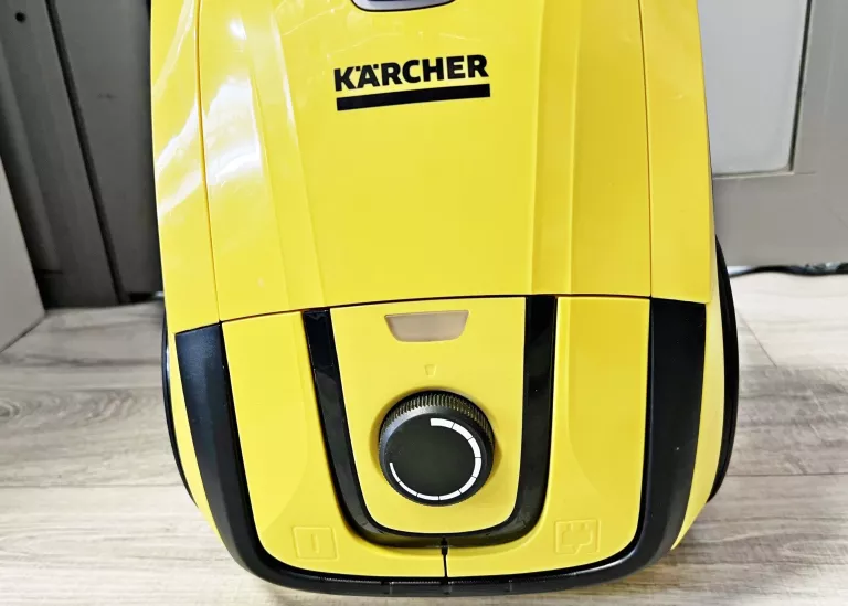 ODKURZACZ KARCHER VC2 + WORKI