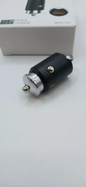 035520-ecobox-ladowarka-samochodowa-30w-czarna-pd30qc40-wkn-337-ean-gtin-5903271617081