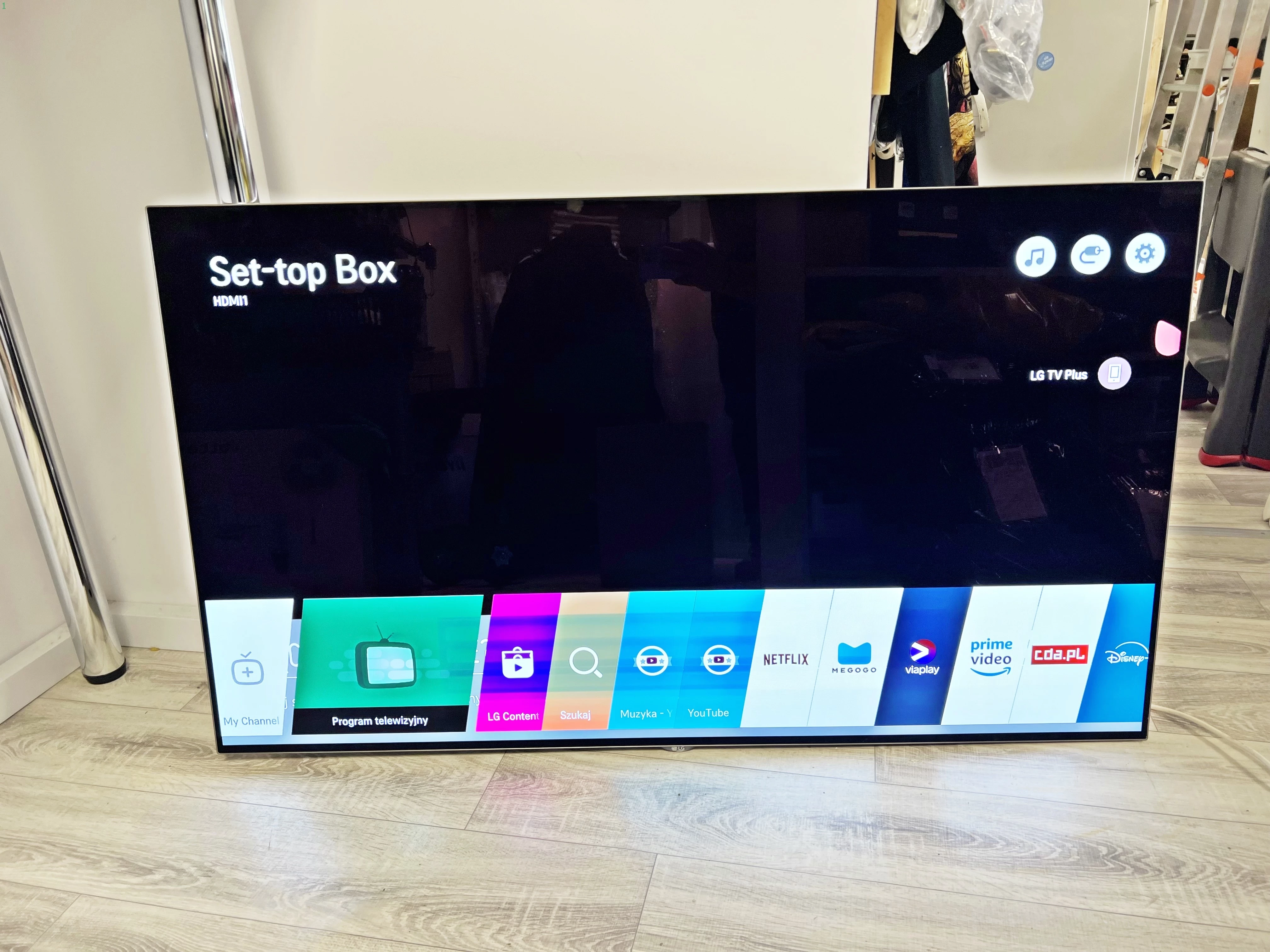 telewizor-oled-lg-oled65b6v-65-4k-uhd-czarny-smart-tv-211678-488237