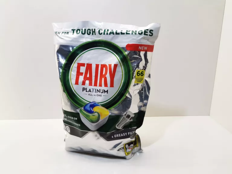 FAIRY PLATINUM ALL IN ONE LEMON - 66 KAPSUŁEK DO ZMYWARKI