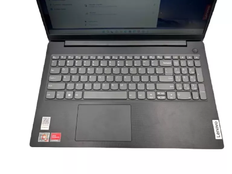 LAPTOP LENOVO V15