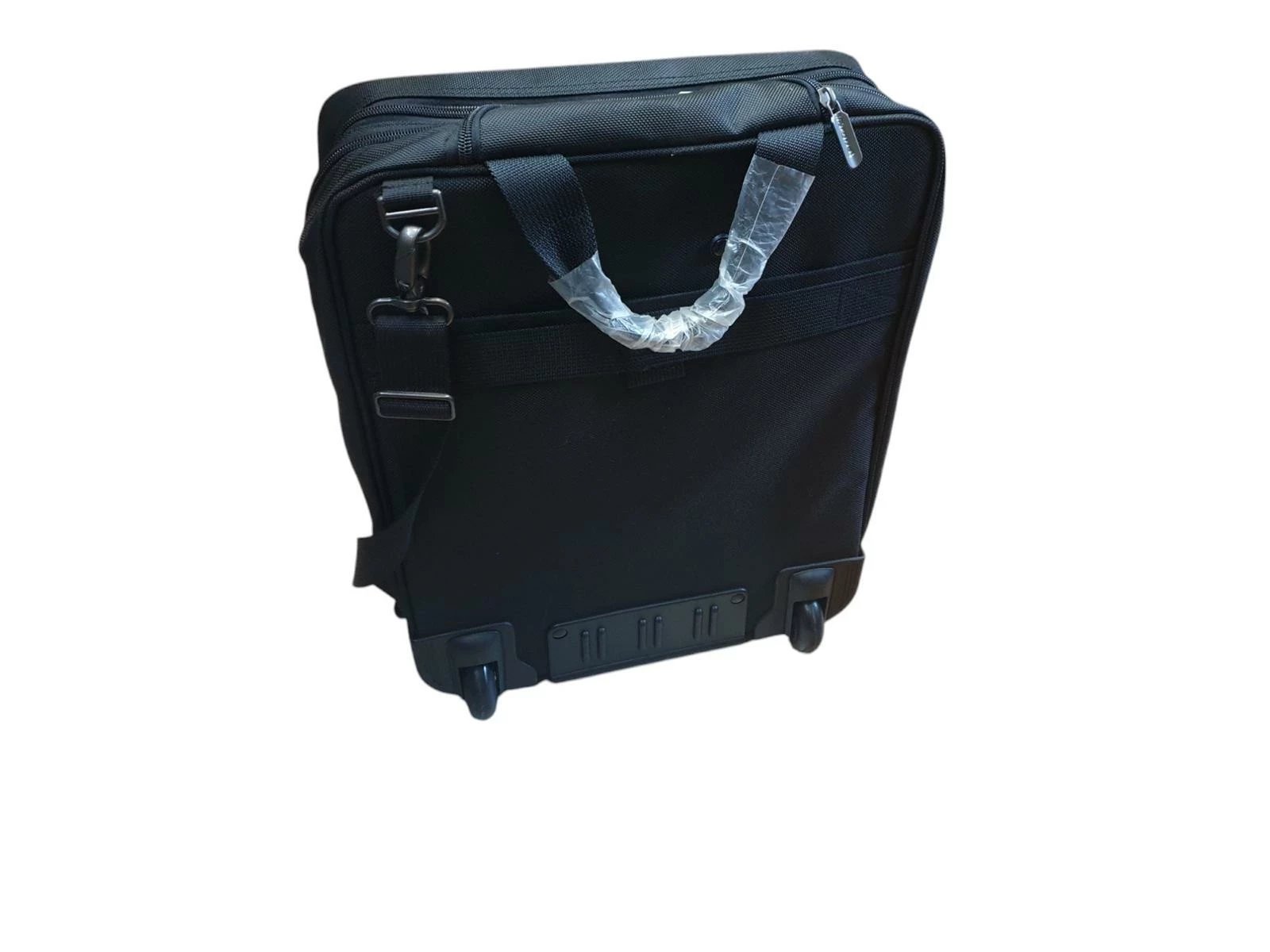 pionowa-torba-na-kolkach-targus-cuct02r-stan-11323-2