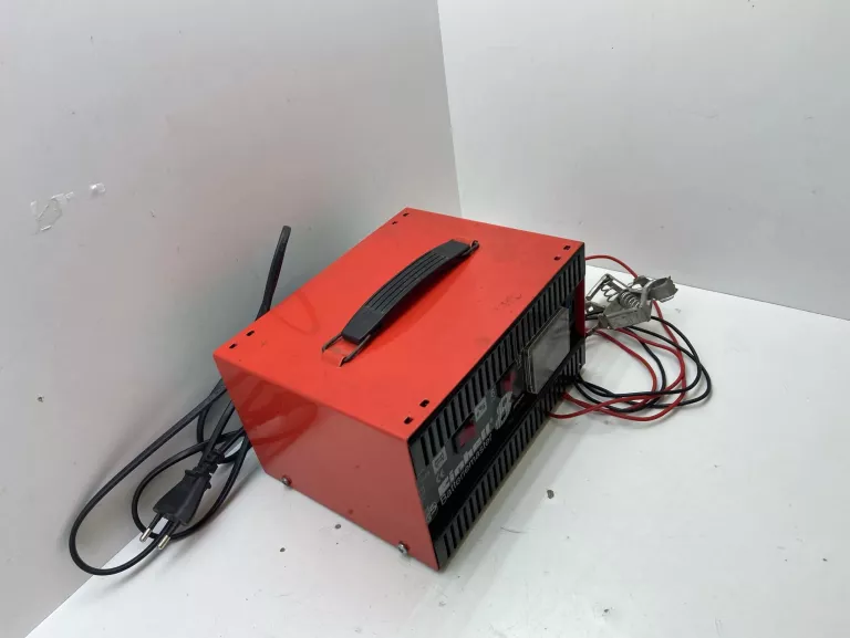 PROSTOWNIK EINHELL BATTERIEMASTER 12 VOLT