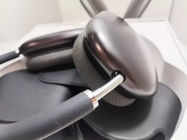 SŁUCHAWKI AIRPODS MAX CZARNY