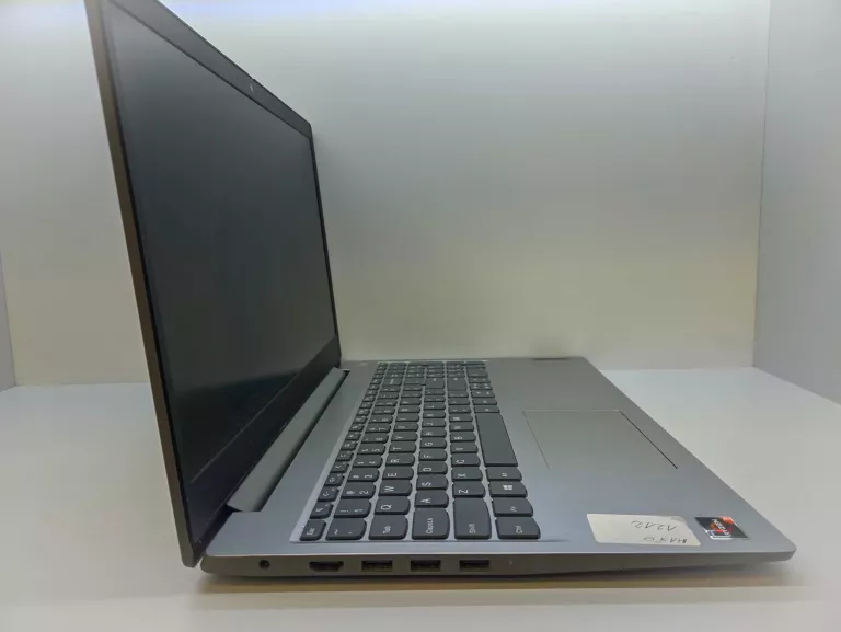 laptop-lenovo-81w1-ideapad-3-15ada05-156-r3-3250u-4gb-ram-256-gb-przekatna-ekranu-1560