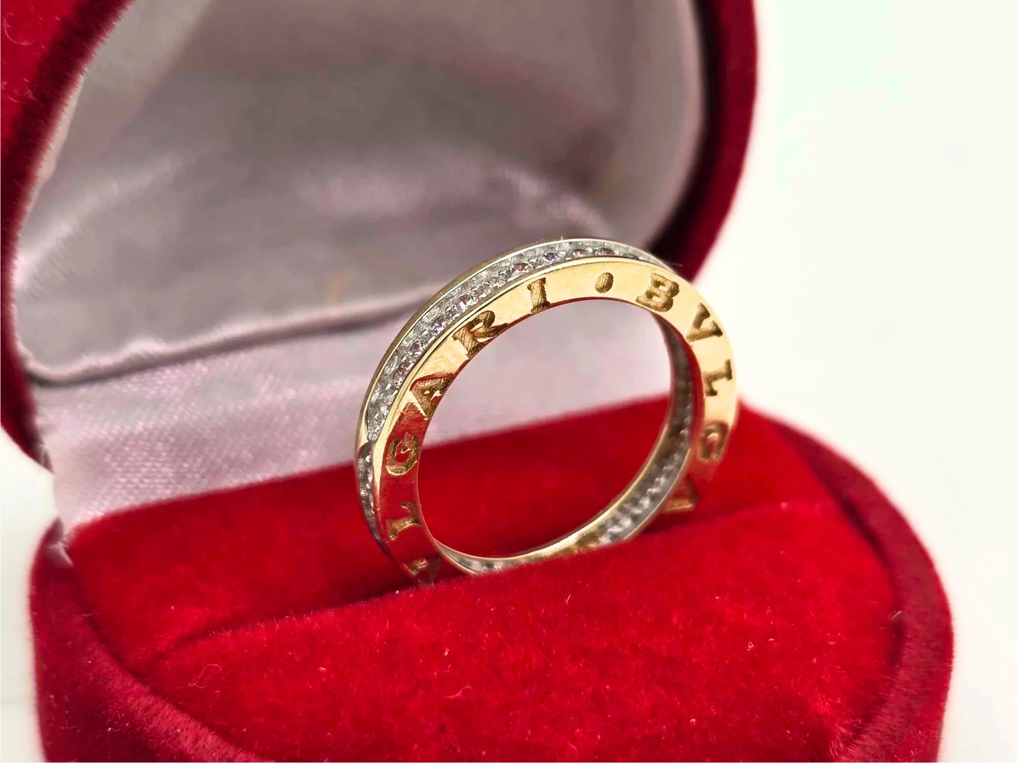 wyjatkowy-zloty-pierscionek-bv-z-cyrkoniami-r11-pr585-material-15835-2