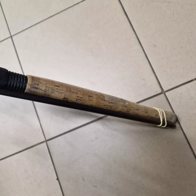 WĘDKA JAXON TRYTON GTX SPIN 10-40G 270 Z KOŁOWROTKIEM COMBAT FR1040I