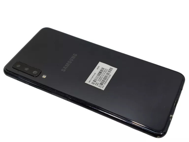 TELEFON SAMSUNG GALAXY A7 4 GB / 64 GB 4G (LTE) CZARNY