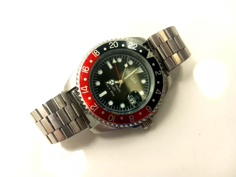ZEGAREK NAUTEC NO LIMIT AUTOMATIC GMT