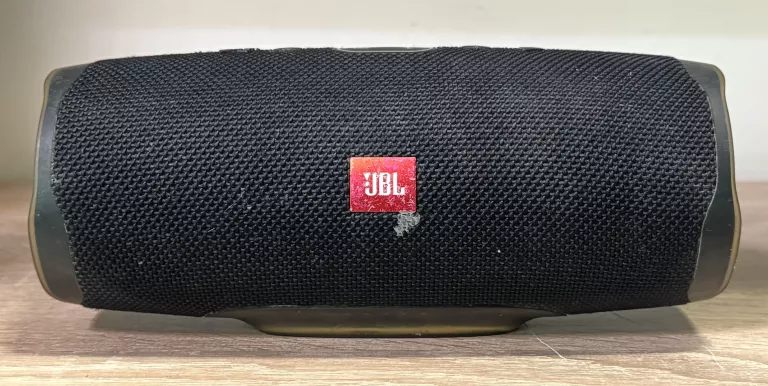 JBL CHARGE 4 CZYTAJ OPIS