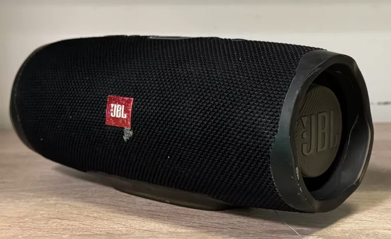 JBL CHARGE 4 CZYTAJ OPIS