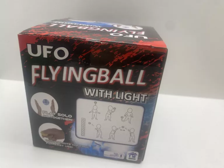 LATAJĄCA PIŁKA UFO Z PILOTEM ZDALNEGO STEROWANIA
