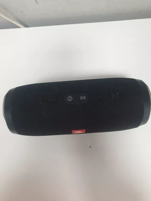 GŁOŚNIK JBL CHARGE 3 - OBUDOWA ODCHODZI