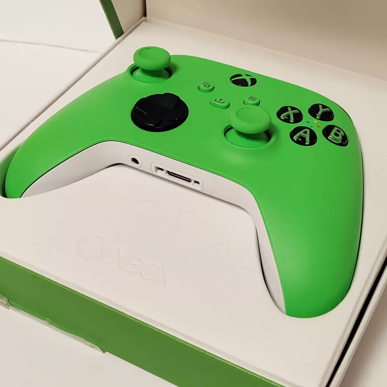 PAD XBOX SERIES ZIELONY