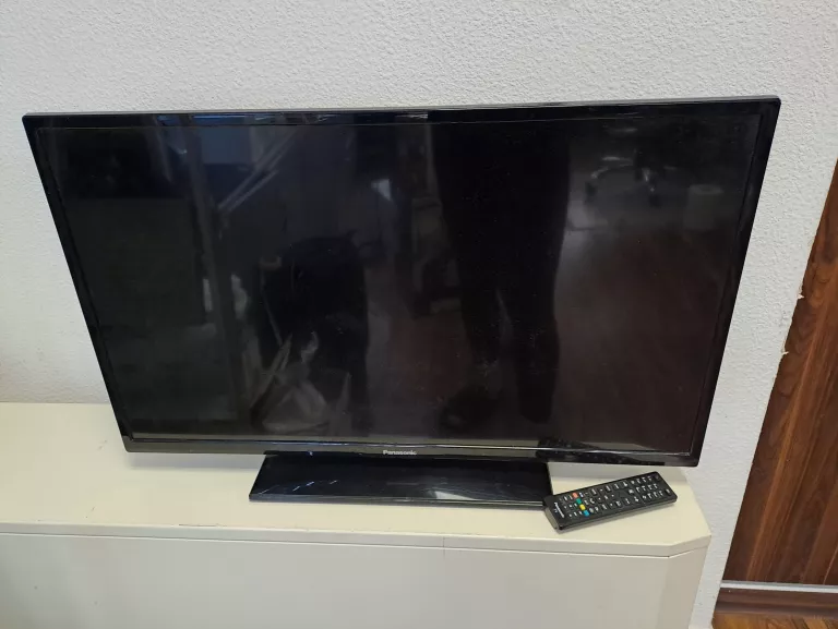 TELEWIZOR LED PANASONIC TX-32CW304 32 " HD