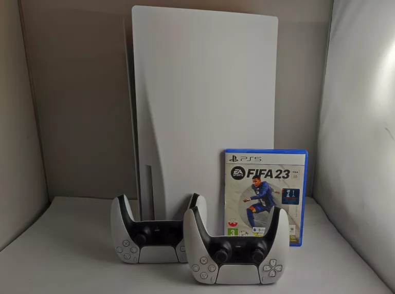 KONSOLA SONY PS5 2 PADY FIFA 23 Z NAPĘDEM KARTON