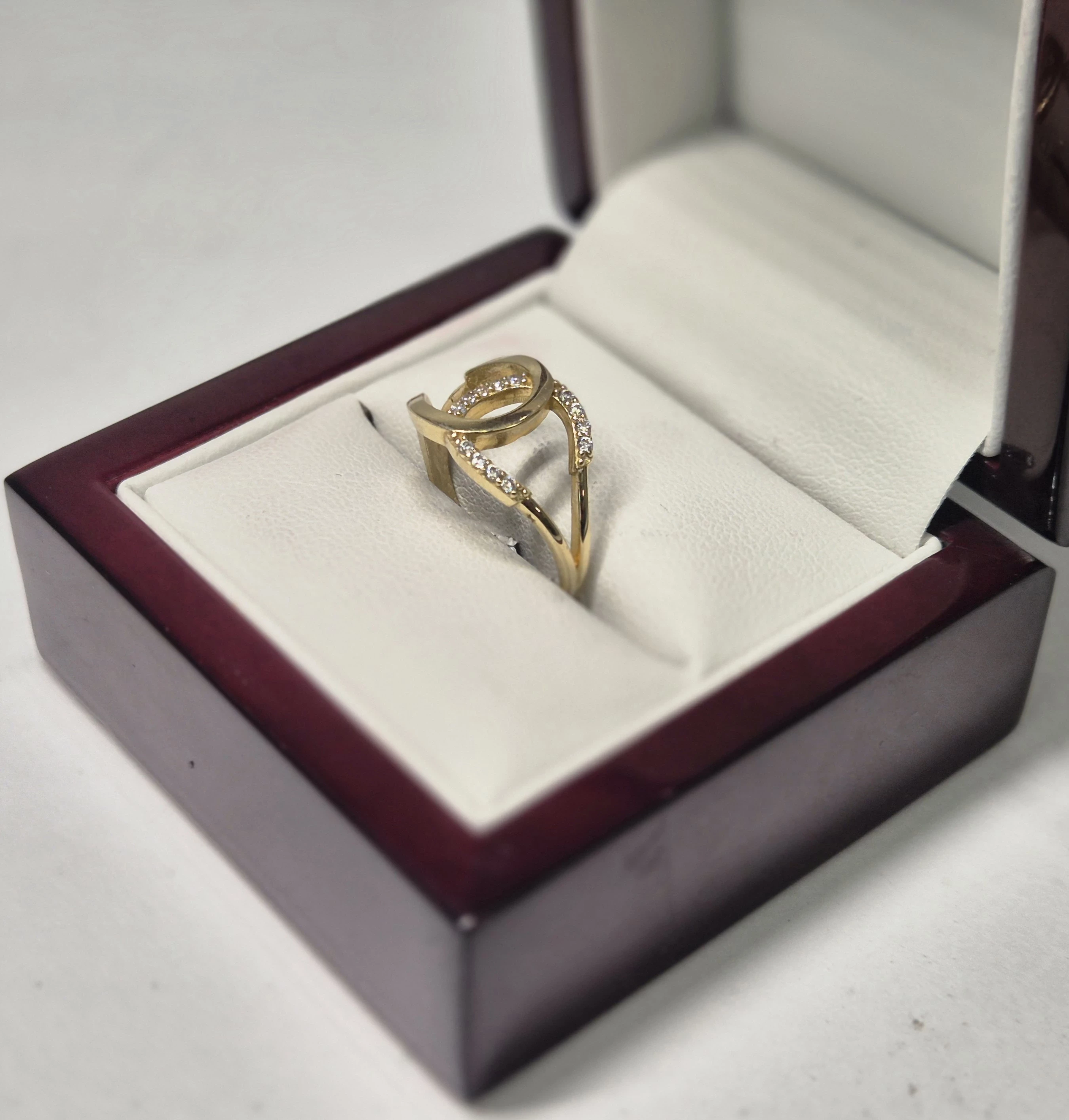 pierscionek-585-274g-r16-ean-gtin-7589625412544