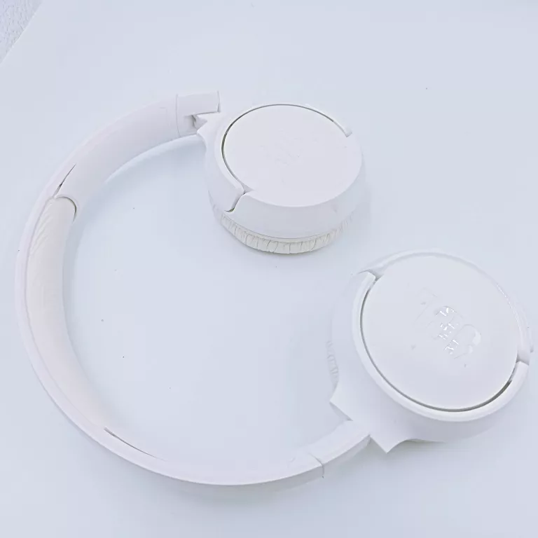 SŁUCHAWKI NAUSZNE JBL TUNE520