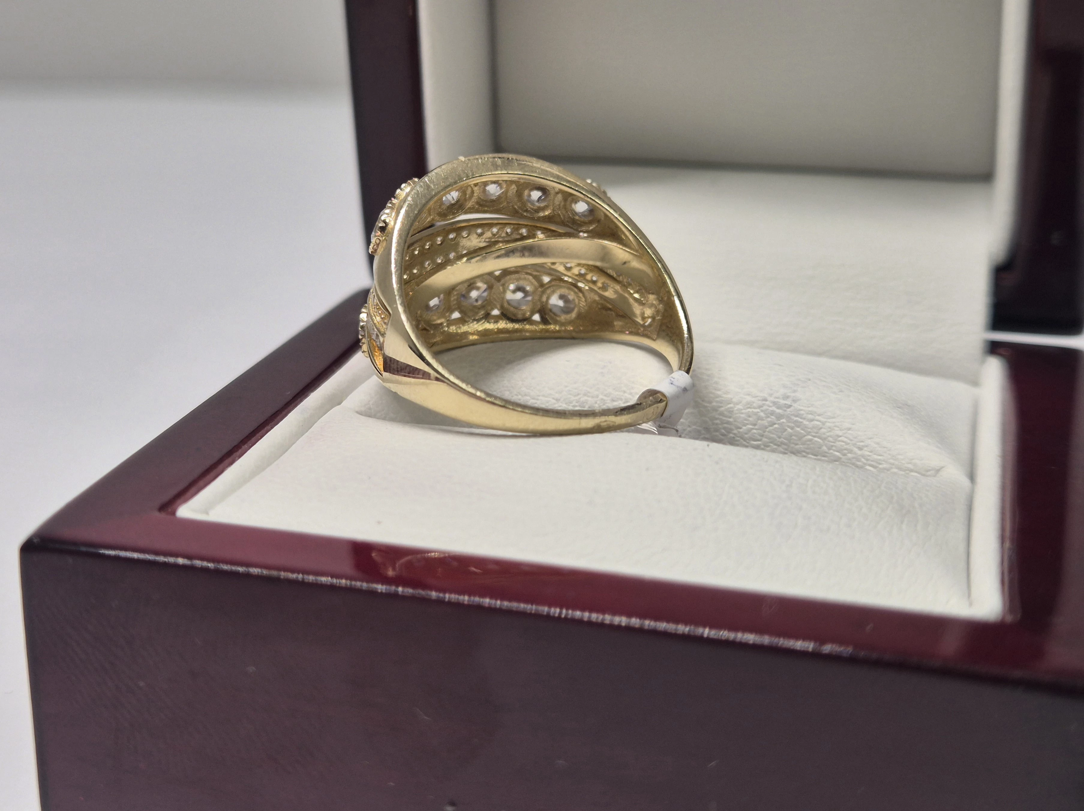 zloty-pierscionek-585-647g-r18-kamien-17088-128