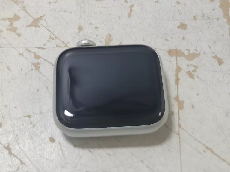APPLE WATCH SERIES 4 40 MM A1977 NIKE+