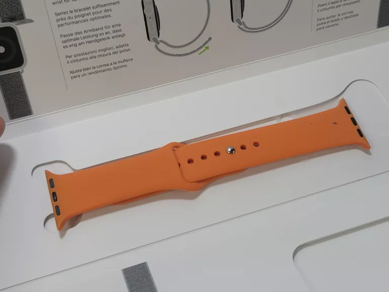 APPLE WATCH SERIES 4 40 MM A1977 NIKE+