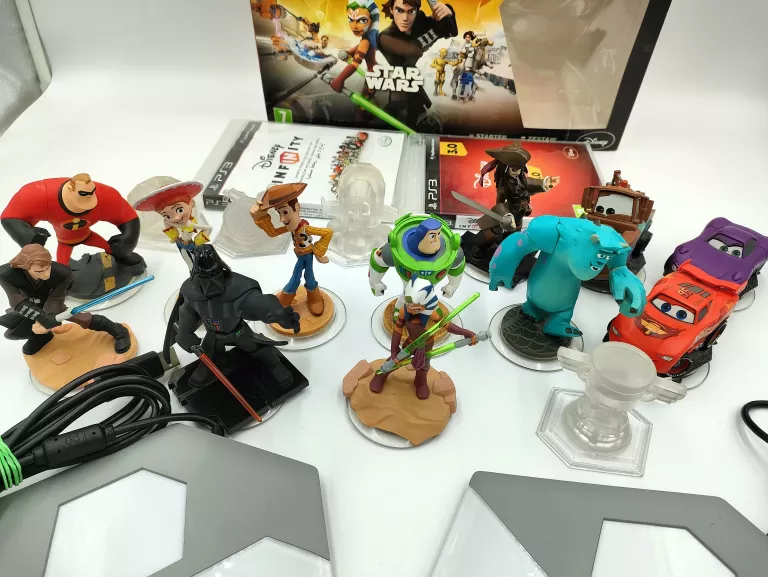 GRA DISNEY INFINITY 3.0 Z FIGURKAMI ! OKAZJA !