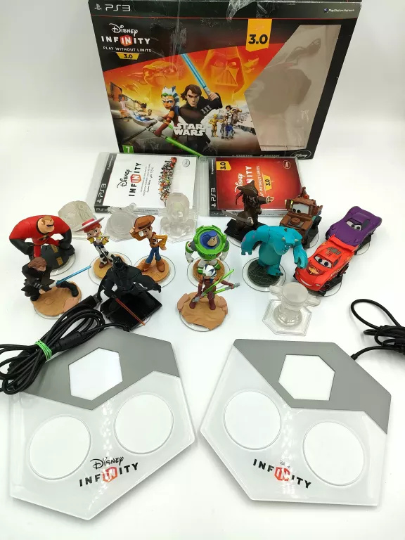 GRA DISNEY INFINITY 3.0 Z FIGURKAMI ! OKAZJA !