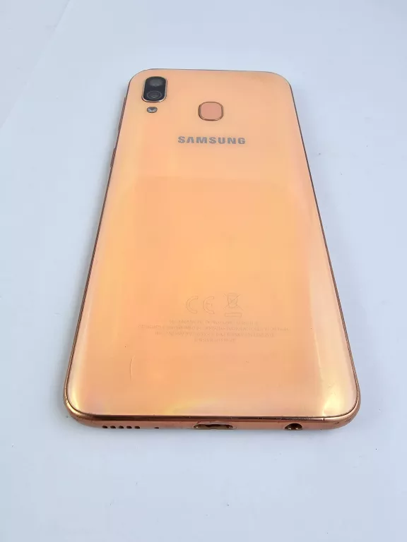 TELEFON SAMSUNG GALAXY A40 64GB PORYSOWANY