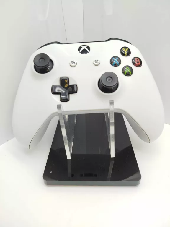 KONSOLA XBOX ONE S 500GB 1 PAD