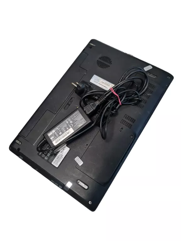 LAPTOP ACER ASPIRE 5733 15,6 " INTEL CORE I3 4 GB / 128GB SSD