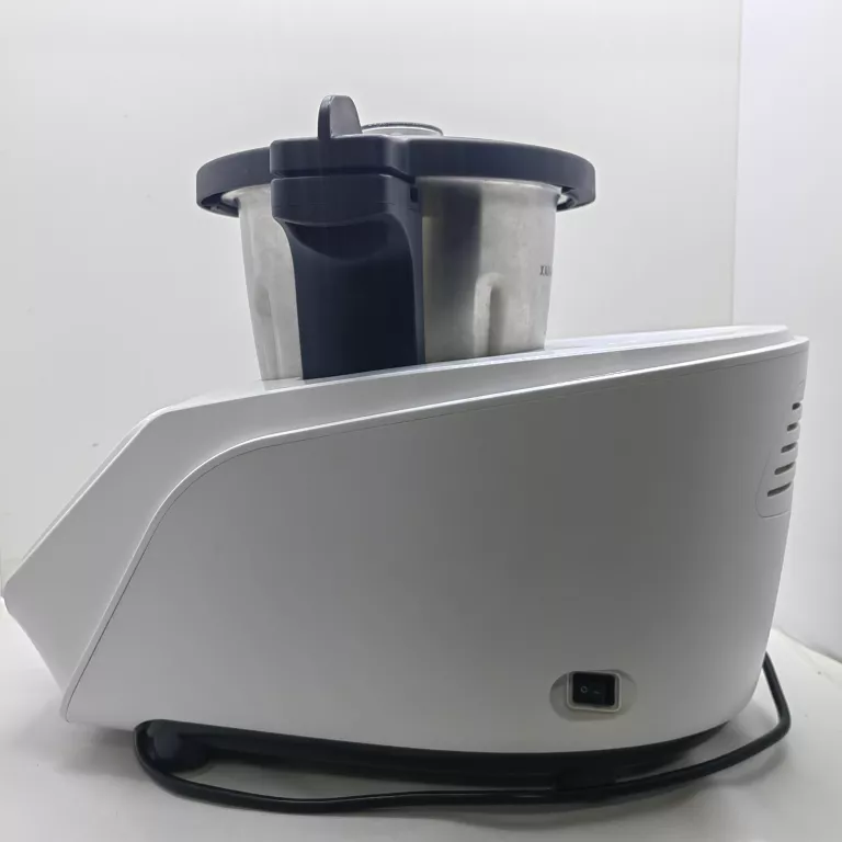 ROBOT  KUCHENNY MONSIEUR CUISINE SKMC 1200 A1