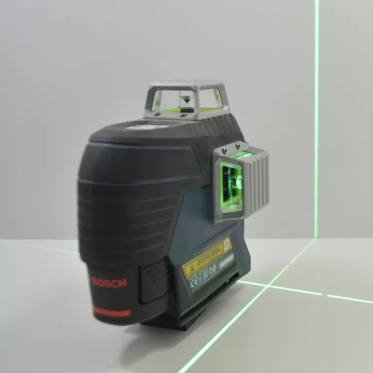 LASER KRZYŻOWY BOSCH GLL 3-80 CG 360 ZIELONY