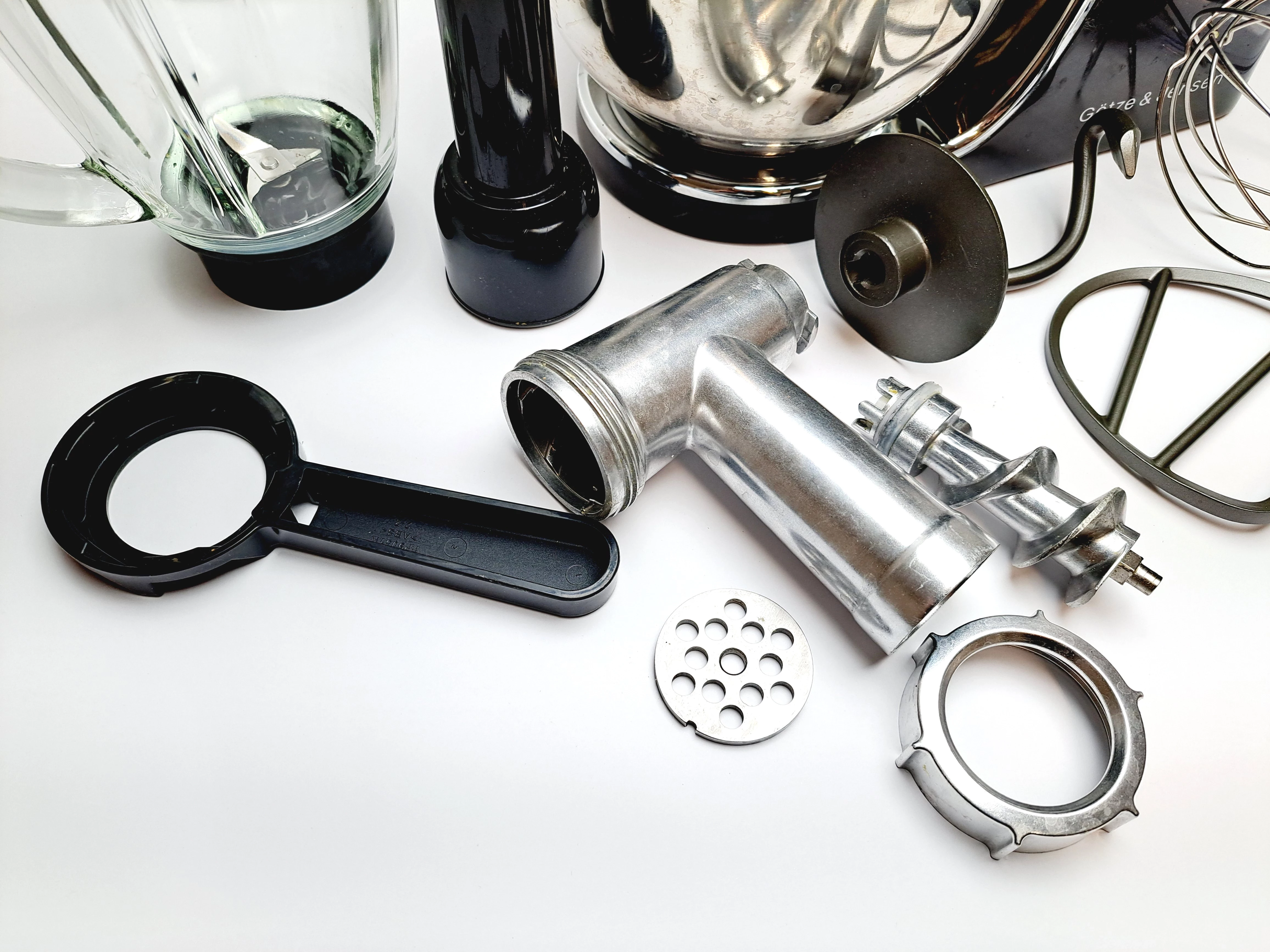 robot-kuchenny-planetarny-gotze-jensen-sb600k-ean-gtin-5902686236917