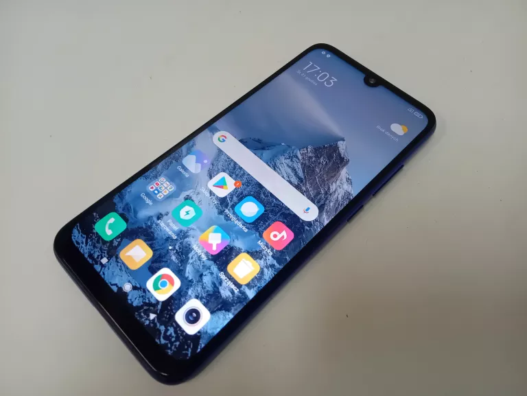 SMARTFON XIAOMI REDMI NOTE 7 4 GB / 64 GB