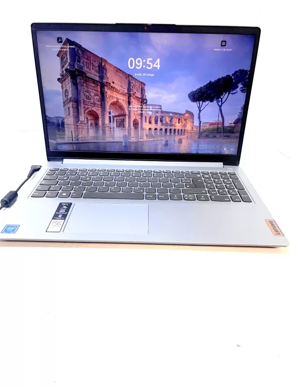 LAPTOP LENOVO 000EQFN3