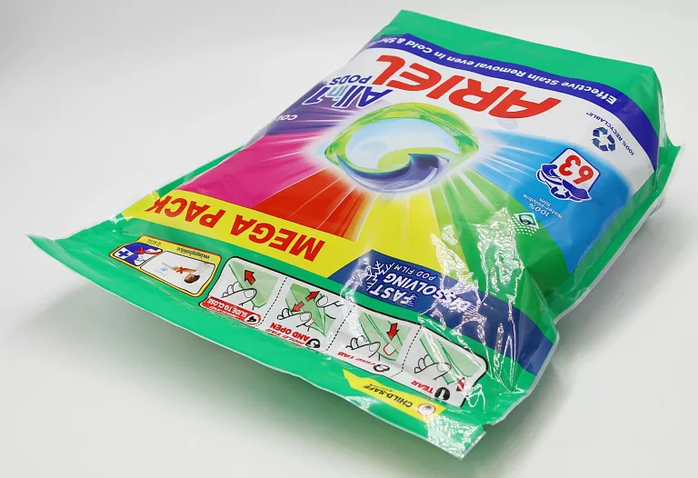 KAPSUŁKI Z PŁYNEM DO PRANIA KOLOROWYCH TKANIN ARIEL ALL-IN-1 PODS 63SZT.