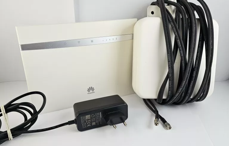 ROUTER HUAWEI B525S-23A + ANTENA