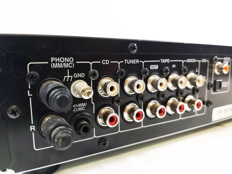 WZMACNIACZ AMPLITUNER STEREO ONKYO A-5VL DUAL MONO OPIS