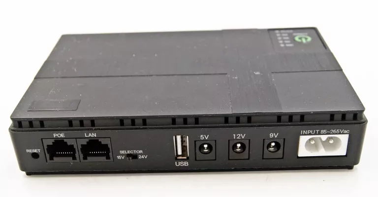 DC UPS ZASILACZ AWARYJNY MINI DO ROUTERA 12V 9V 5V DC 36W USB 10.4AH