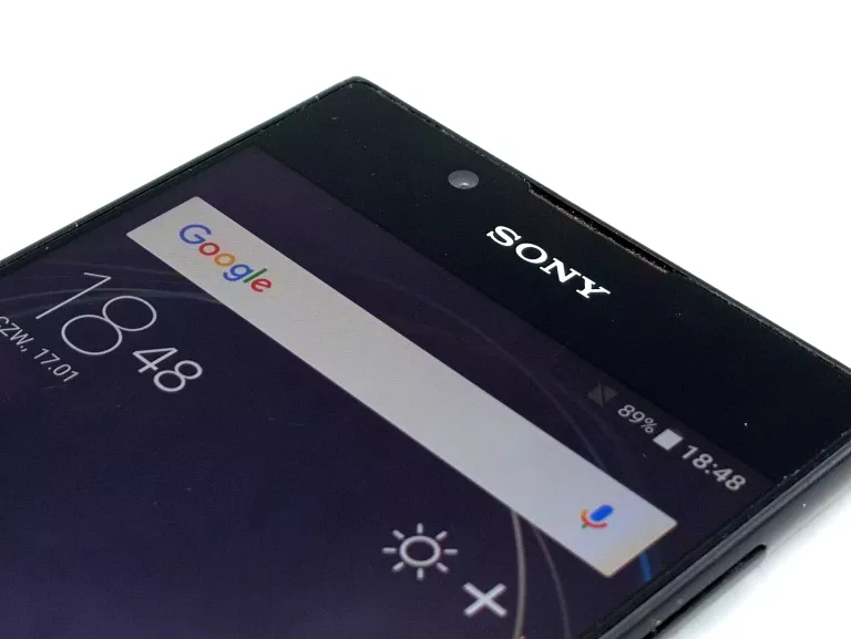 TELEFON SONY XPERIA 16GB SOLO