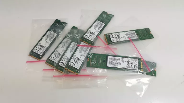 DYSK DO LAPTOPA SSD M.2 SATA 128 GB SAMSUNG CM871A
