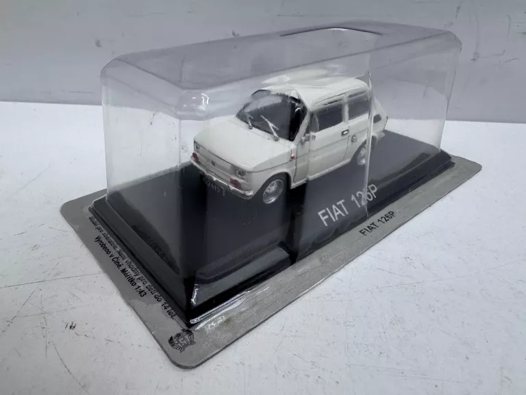 FIAT 126P - KULTOWE AUTA PRL ZŁOTA KOLEKCJA DEAGOSTINI