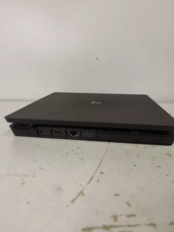 KONSOLA PS4 SLIM 1 TB + PAD