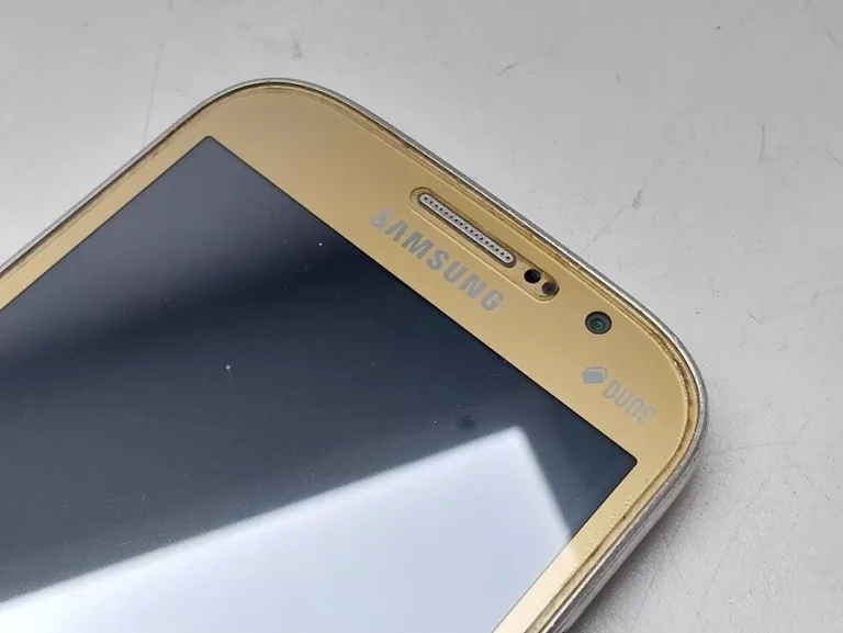 TELEFON SAMSUNG SAMSUNG GT-I9060L