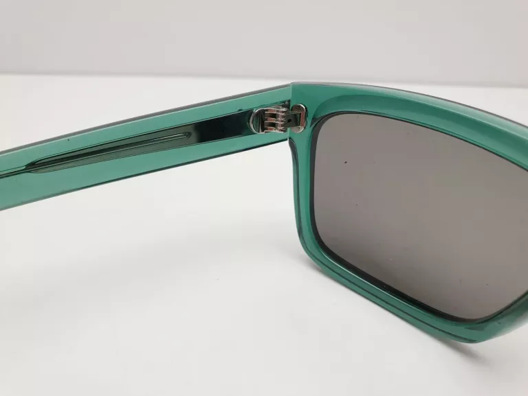 OKULARY PRZECIWSŁONECZNE MĘSKIE RAY-BAN RB 4396 6681/3 57