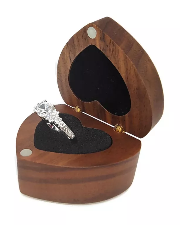 piekny-posrebrzany-pierscionek-z-cyrkoniami-r17-rodzaj-2205-2