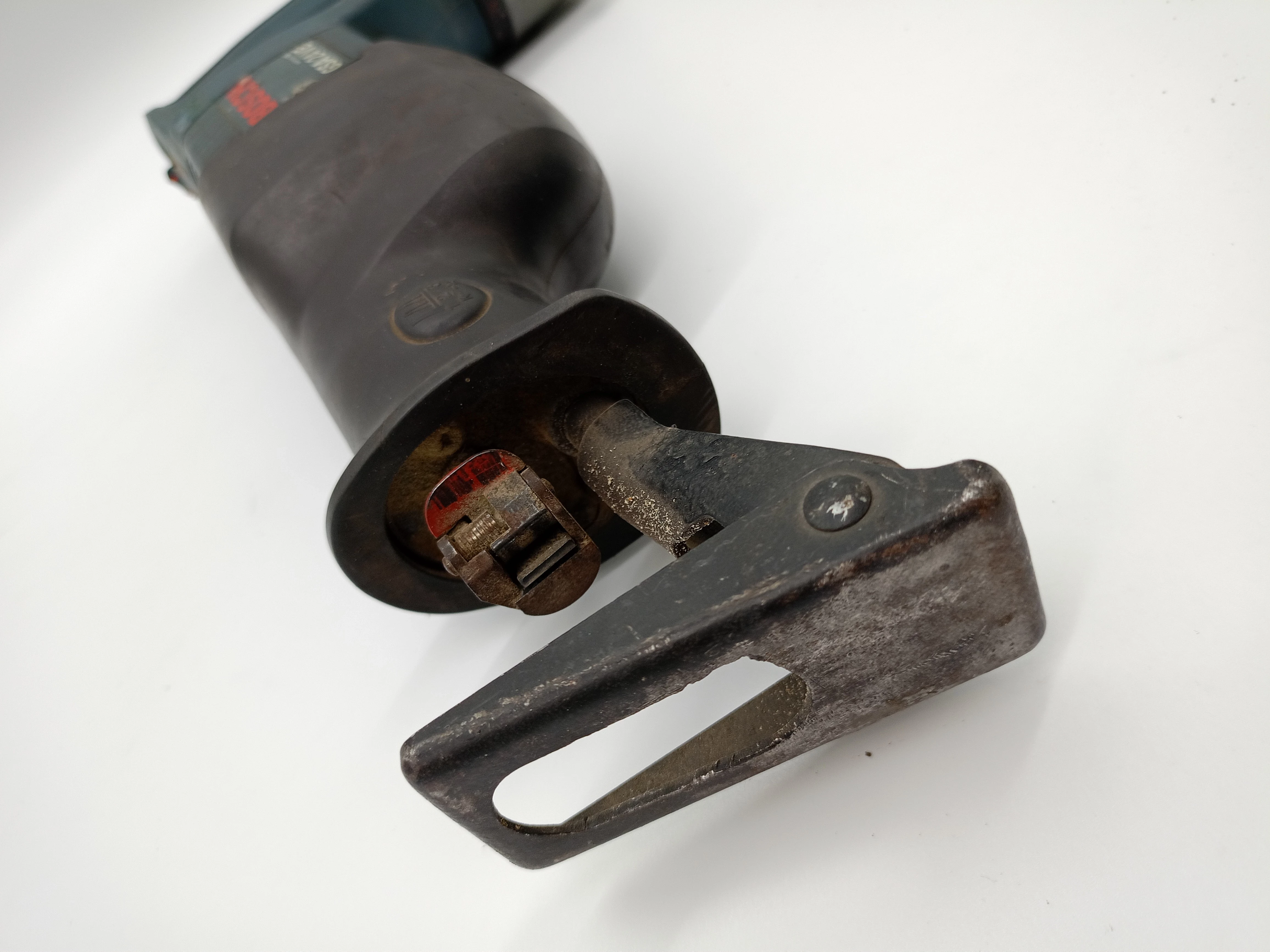 pila-szablasta-bosch-gsa-24ve-akumulator-ean-gtin-4053423320855